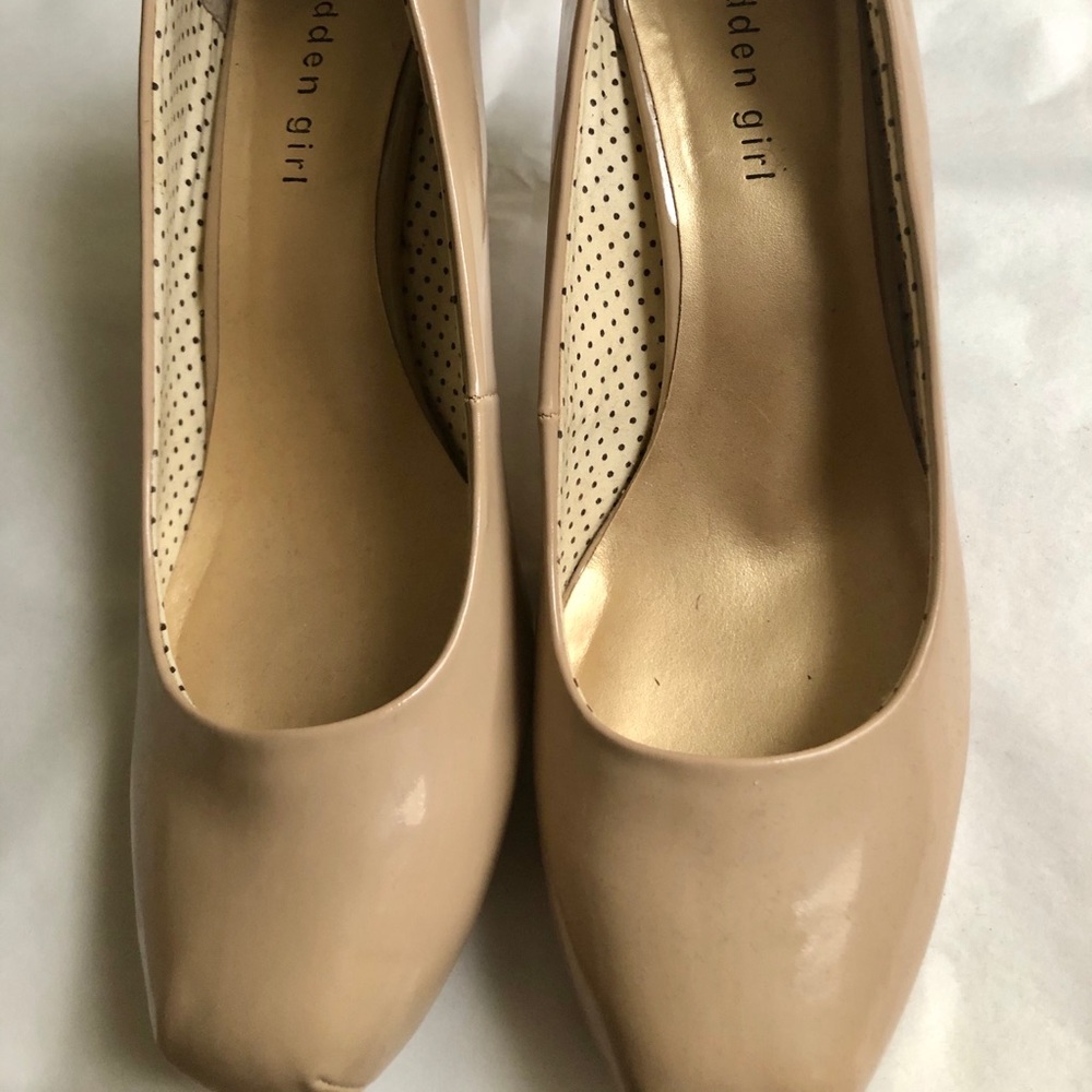 Madden Girl Women's Getta Pump Size 11